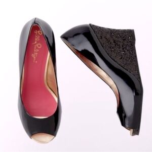 Lilly Pulitzer Resort Chic Black Patent Peep Toe Glitter Wedge Heels - 6.5